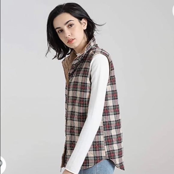 New Super Cute Reversible Vest - Picture 3 of 10